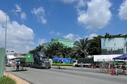 Thống nhất quy định kiểm soát y tế với xe vận chuyển hàng hóa trong các tỉnh phía nam