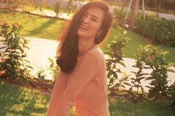 Dù đã là 'mẹ một con', Đông Nhi vẫn giữ trọn vóc dáng như thiếu nữ đôi mươi