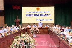 UBND tỉnh họp phiên thường kỳ tháng 7