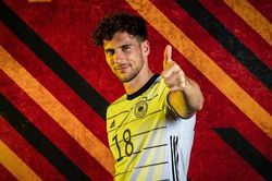 Chuyển nhượng MU 22/7: MU nghiêm túc với Goretzka, sẽ đánh bại Arsenal vụ Neves
