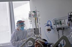 Peru: Bệnh nhân COVID-19 nộp gần nửa tỉ đồng để được nằm giường chăm sóc đặc biệt