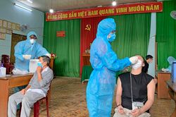 Pleiku: Gần 500 người dân ở 4 địa điểm dịch tễ được lấy mẫu xét nghiệm