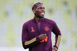 Pogba phũ với MU, mở đường chạy sang PSG