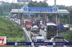 Lợi dụng chủ trương tạm dừng thu phí và miễn phí sử dụng đường bộ