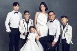 Hà Kiều Anh tung bộ ảnh kỉ niệm 14 năm ngày cưới chồng đại gia: 'Hạnh phúc đơn giản là có nơi để về'