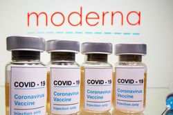 Việt Nam tiếp nhận thêm 3 triệu liều vaccine Moderna do Mỹ hỗ trợ