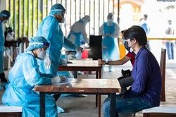 Dịch Covid-19: Campuchia kéo dài các biện pháp hạn chế do số ca mới tăng đều đặn mỗi ngày