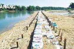 Bảo đảm cấp nước sinh hoạt khi nước sông nhiễm mặn