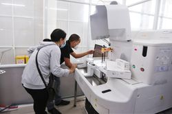 Bộ Y tế hỗ trợ Đà Nẵng xe tiêm vaccine lưu động, máy xét nghiệm COVID-19