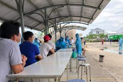 Tiền Giang: 84 công nhân tại một doanh nghiệp mắc Covid-19