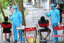 Trưa 25/7: Hà Nội ghi nhận 24 ca dương tính với SARS-CoV-2