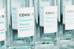 Những tình trạng y tế nào bác sĩ có thể từ chối tiêm vaccine Covid-19?