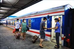 Đường sắt Việt Nam tạm dừng bán vé đi và đến ga Hà Nội từ ngày 25/7