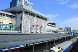 Đường sắt dừng đón, trả khách tại ga Hà Nội từ 25/7