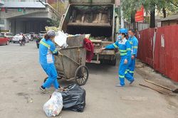 Bảo đảm vệ sinh môi trường trong thực hiện Chỉ thị số 17/CT-UBND