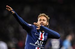 Neymar và Barca chấm dứt mâu thuẫn