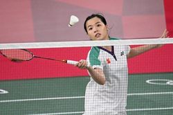 Hôm nay Thùy Linh gặp tay vợt số 1 thế giới