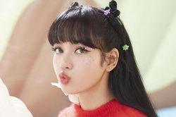Lộ solo debut, Lisa Blackpink lên thẳng No.1 trending thế giới