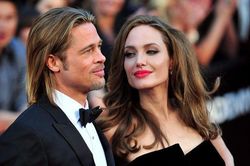 Brad Pitt chính thức tuyên chiến với Angelina Jolie để giành quyền nuôi con