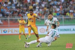11/14 CLB không đồng tình với phương án dời V.League 2021 sang tháng 2-2022