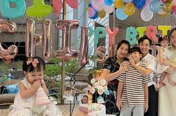 Cường Đôla - Đàm Thu Trang tổ chức tiệc thôi nôi cho con gái, tiết lộ tên thật bé Suchin
