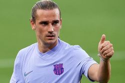 Barca quay ngược thái độ với Griezmann