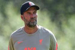 CHUYỂN NHƯỢNG 27/7: Liverpool nhận tin buồn. Barca chốt lịch ký hợp đồng với Messi