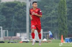 Không có tên trong danh sách đội tuyển: Nỗi buồn của 'song Mạnh'