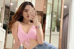 Ngọc Trinh cũng bó tay với cân nặng, vòng eo tăng chóng mặt
