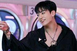 Câu chuyện của những người tình cờ gặp Jungkook BTS ngoài đời