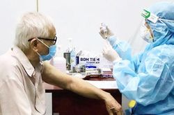 Hỗ trợ các địa phương, doanh nghiệp tiếp cận nguồn vaccine phòng Covid-19