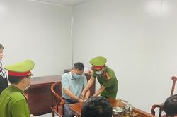 Bắt tạm giam 2 chuyên gia người Trung Quốc về hành vi buôn lậu