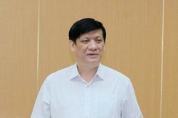 Bộ trưởng Y tế: 'Không được phép để thiếu ôxy điều trị COVID-19'