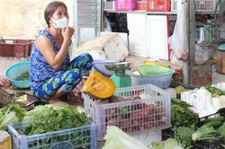 Vạn Ninh: Chợ truyền thống hoạt động trở lại