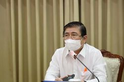 Chủ tịch TPHCM: 'Có thể kéo dài giãn cách theo Chỉ thị 16 thêm 2 tuần'