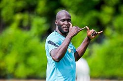 Trả giá khủng mua Lukaku, Chelsea nhận vố đau