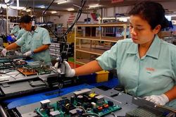 Chính phủ đồng ý thêm gói hỗ trợ mới về thuế, phí