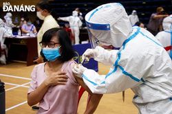 Triển khai tiêm hơn 8.000 liều vắc-xin AstraZeneca mũi 2