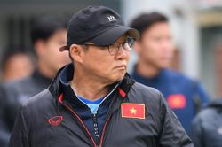 HLV Park: 'Không phải cứ muốn là thắng được tuyển Trung Quốc'