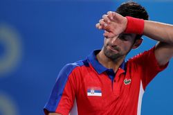 Djokovic: Người khổng lồ vô duyên với Olympic