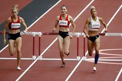 Quách Thị Lan giành vé vào bán kết 400m rào nữ Olympic 2020