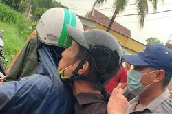 100 cảnh sát truy bắt hung thủ chém ngang cổ bạn rồi bỏ trốn lên núi