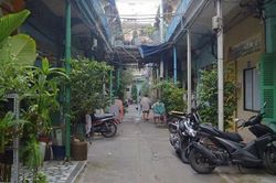 Hẻm ngày giãn cách