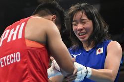 Nữ võ sĩ quyền anh Nhật Bản đầu tiên giành huy chương Vàng Olympic