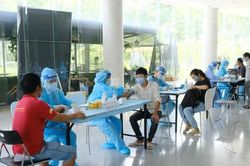 Tín hiệu lạc quan trong cuộc chiến chống COVID-19 ở TPHCM