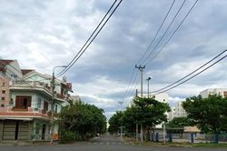 Điểm nóng 32 ngàn dân không bóng người ngày đầu siết 'phong tỏa trong phong tỏa'