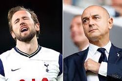 Jack Grealish nhắn Man City, Tottenham trừng phạt Harry Kane