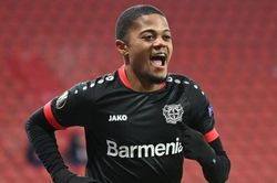 Aston Villa chuẩn bị phương án thay Grealish