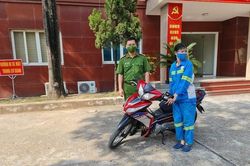 Nữ công nhân vệ sinh môi trường bị cướp xe được tặng xe mới