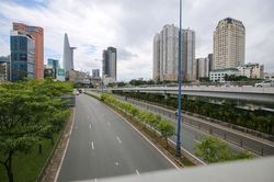 Thành phố Hồ Chí Minh kêu gọi người dân yên tâm ở lại thành phố